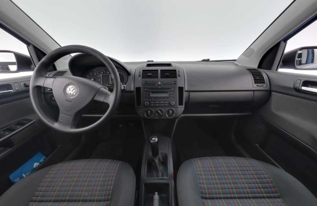 VOLKSWAGEN Polo 2008