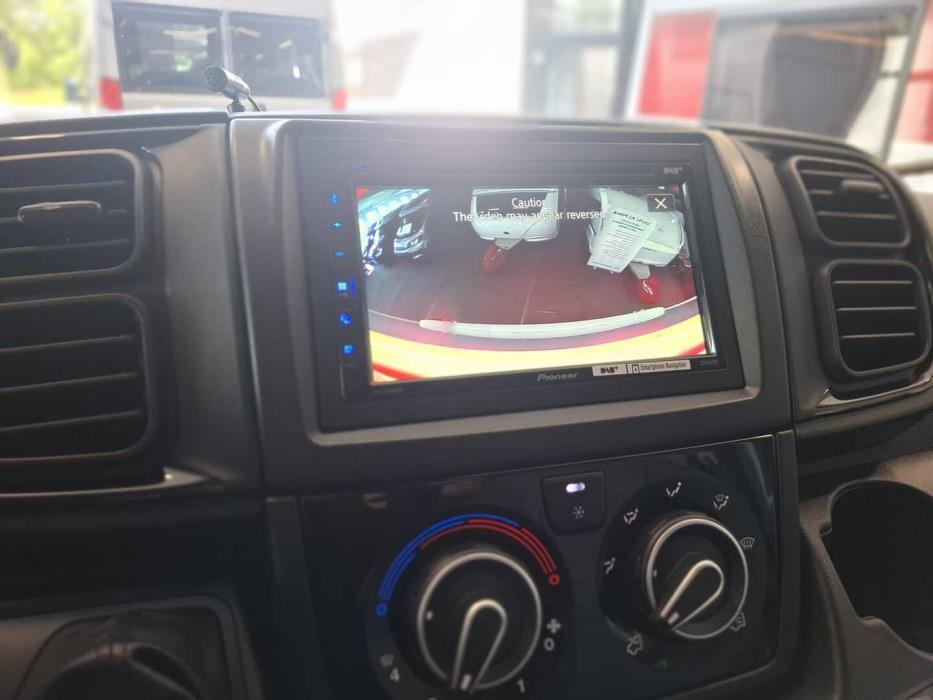 BÜRSTNER Lyseo Time T690 G Skyline Edition 2025