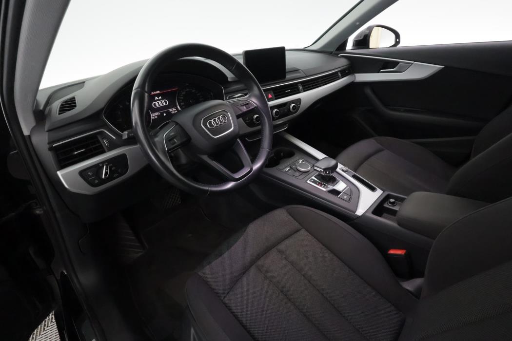 AUDI A4 2017