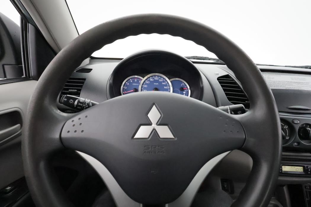 MITSUBISHI L200 2007