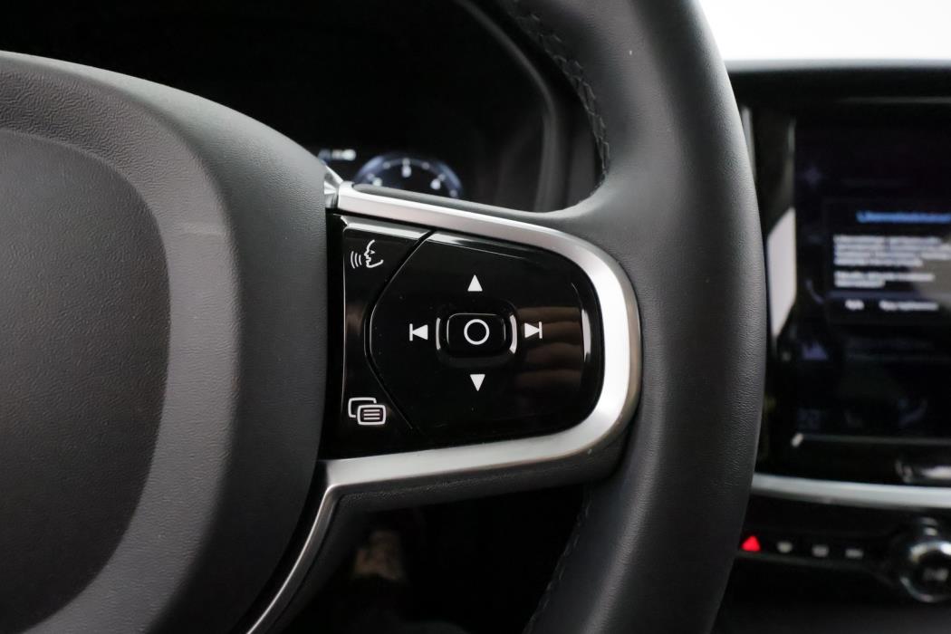 VOLVO V60 Cross Country 2022