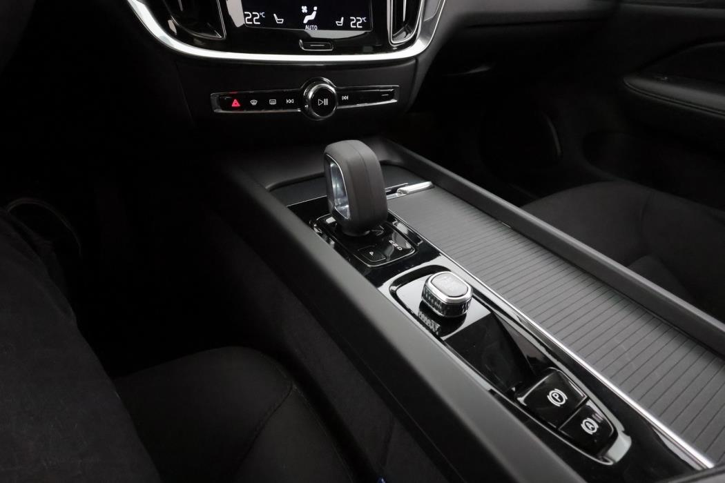 VOLVO V60 Cross Country 2022