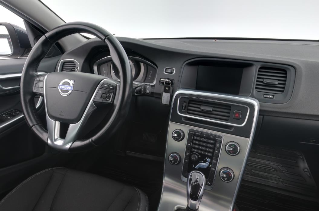 VOLVO V60 2014