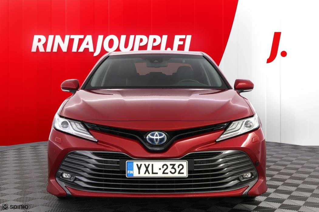 TOYOTA Camry 2021