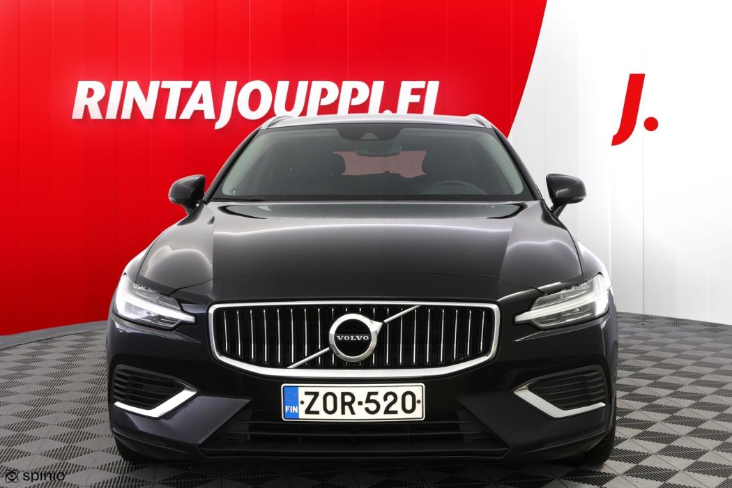 VOLVO V60 2020