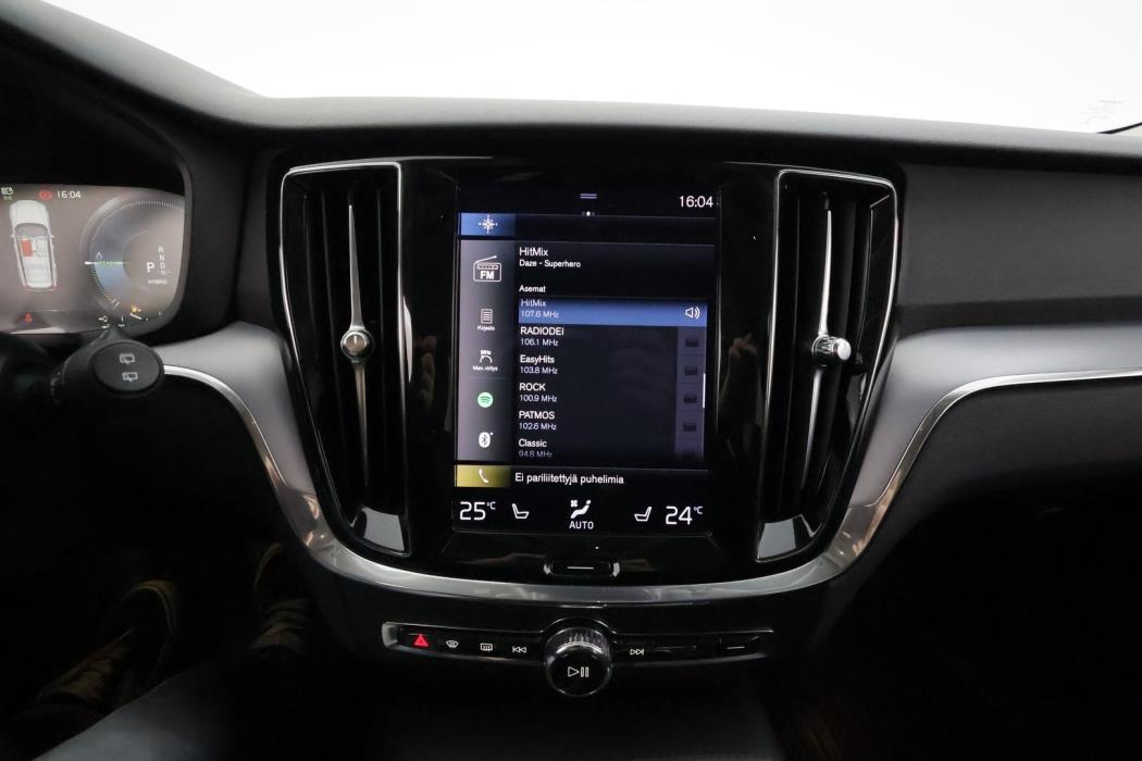 VOLVO V60 2020
