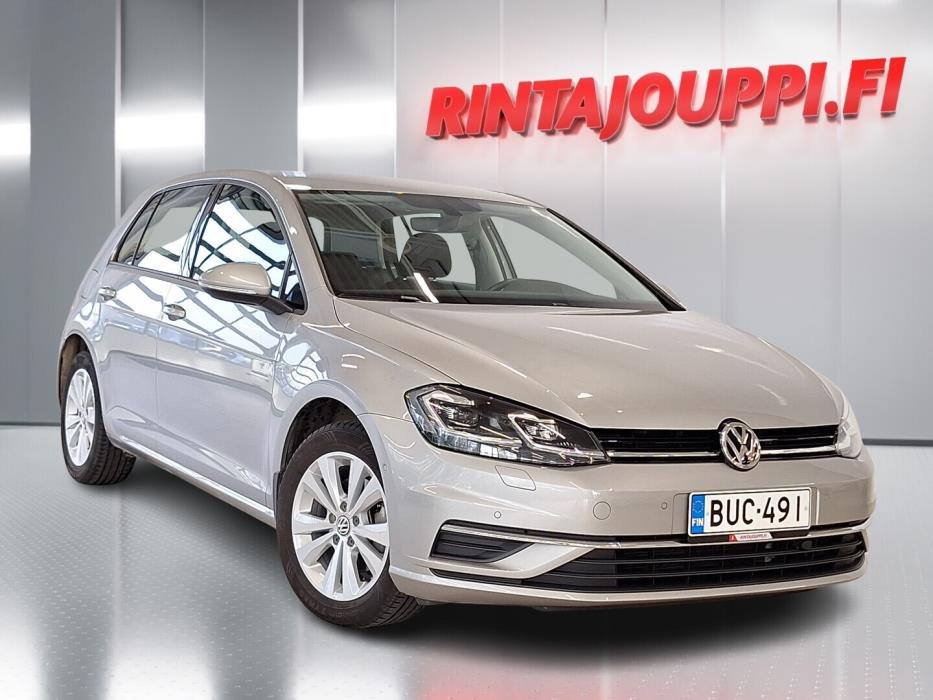 VOLKSWAGEN Golf 2017