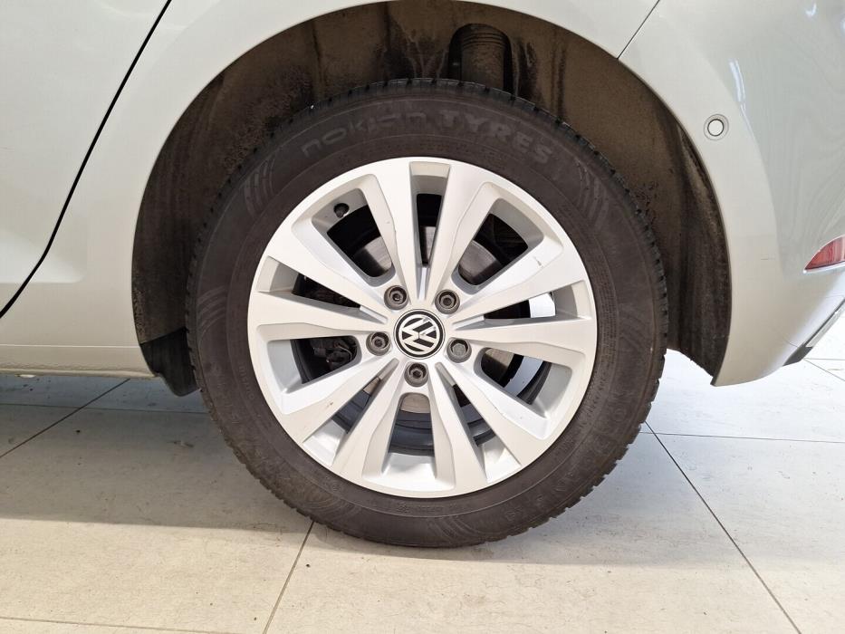 VOLKSWAGEN Golf 2017