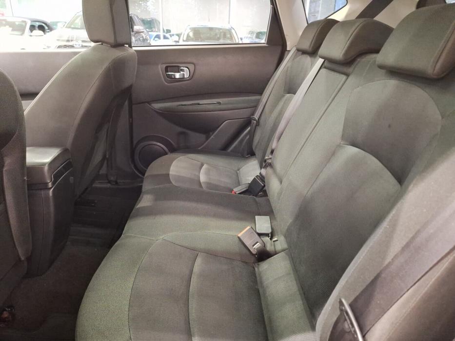 NISSAN Qashqai 2011