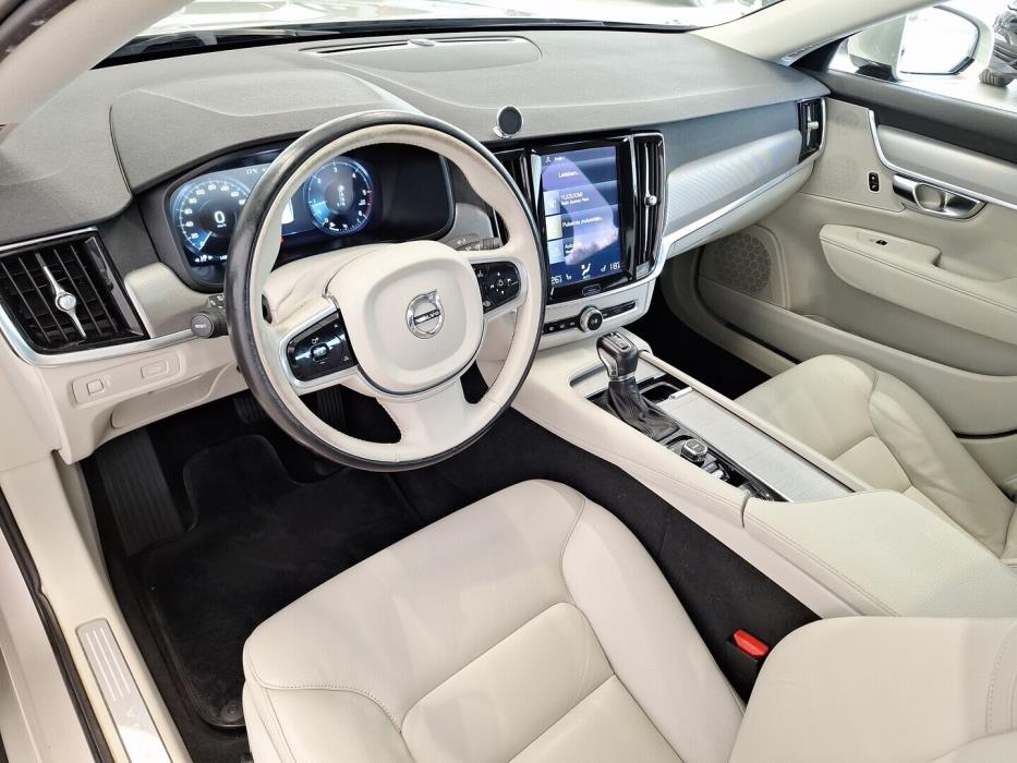 VOLVO S90 2017