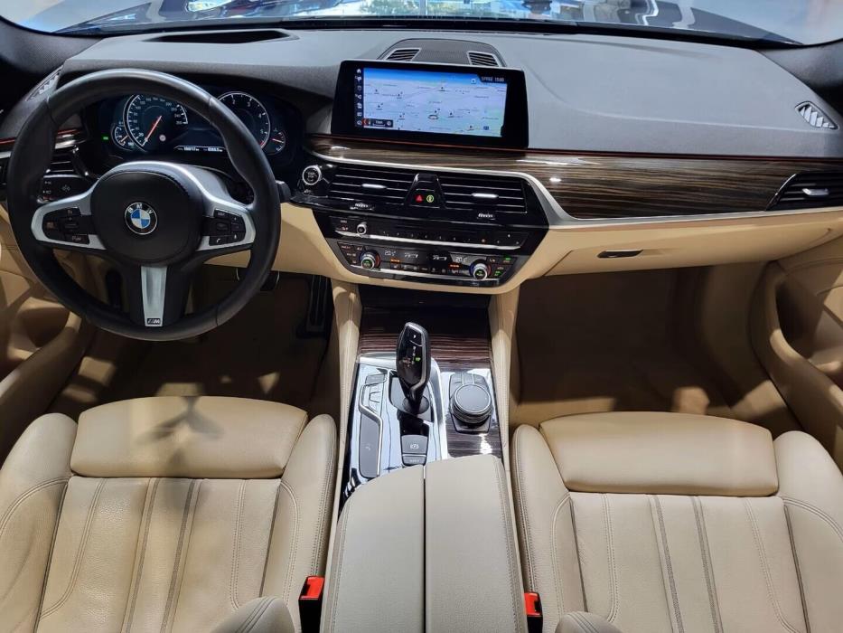 BMW 530 2018