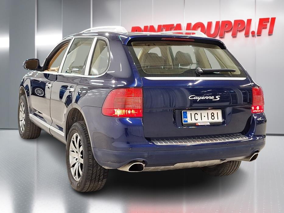 PORSCHE Cayenne 2004