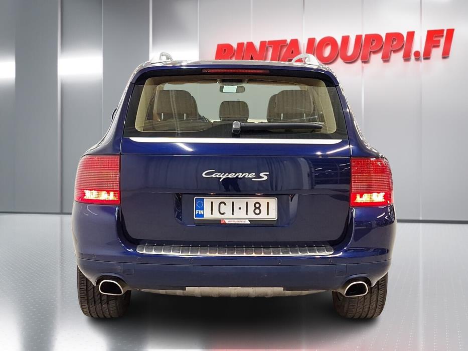 PORSCHE Cayenne 2004