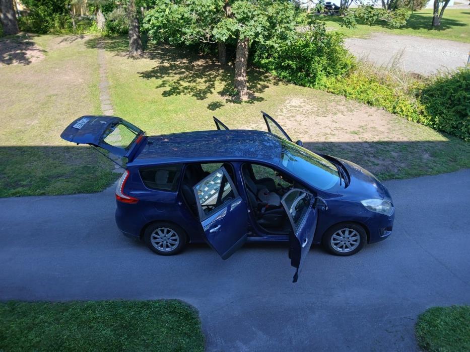 RENAULT Grand Scenic 2010