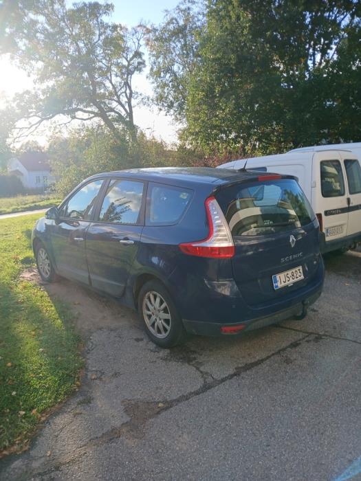 RENAULT Grand Scenic 2010