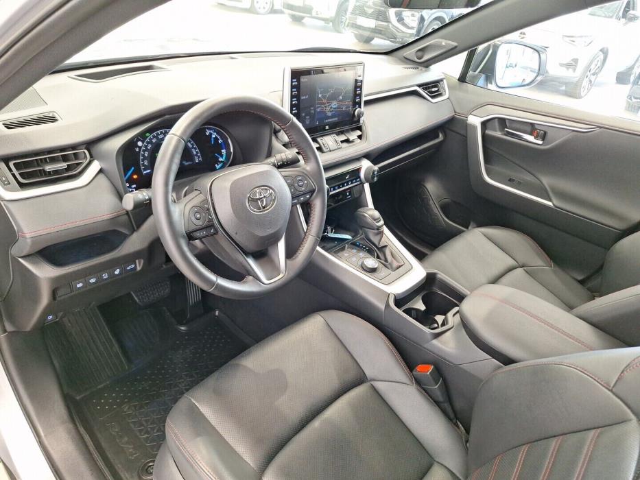 TOYOTA RAV4 Plug-in 2021