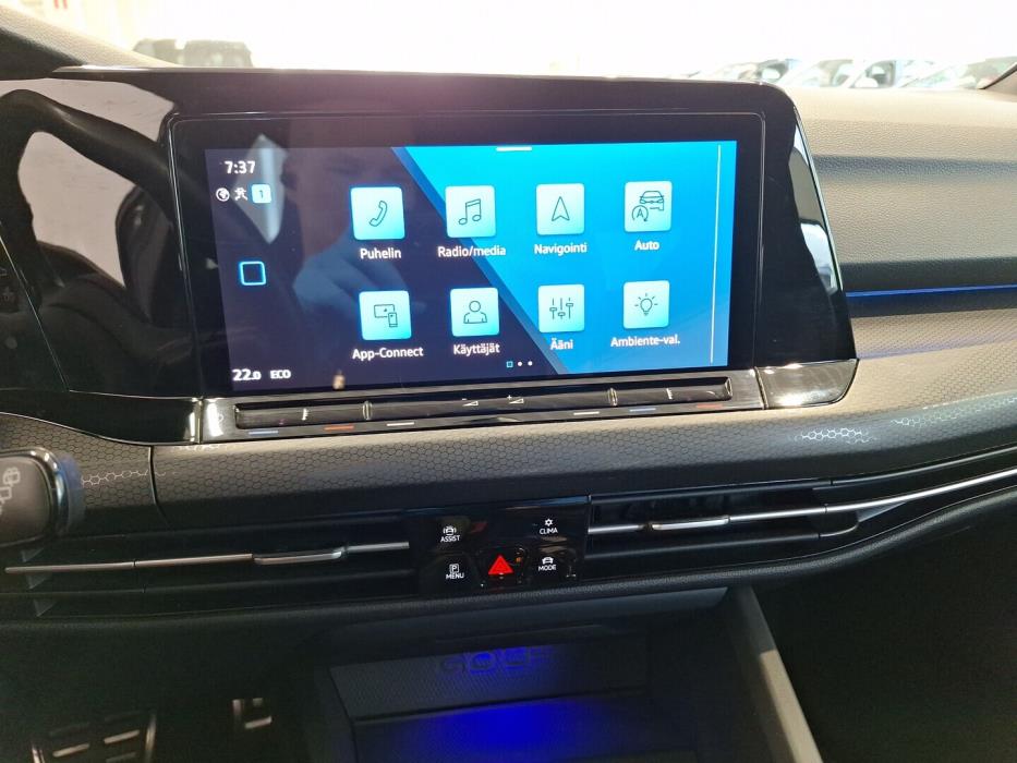 VOLKSWAGEN Golf 2021