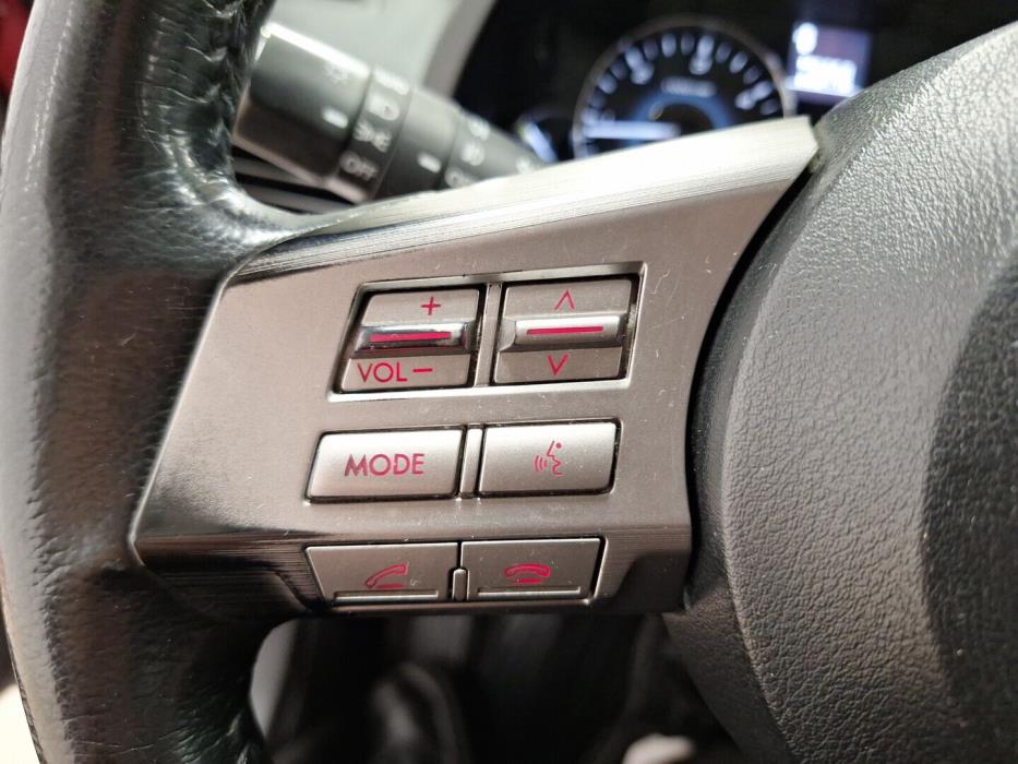 SUBARU Outback 2011