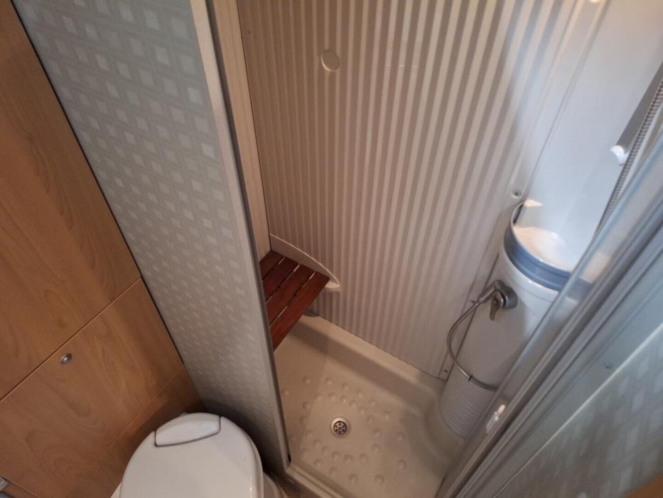 BÜRSTNER Delfin 2005