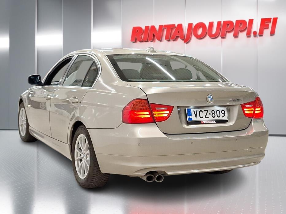 BMW 325 2008