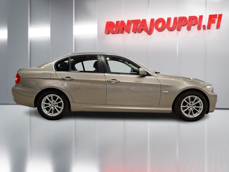 BMW 325 2008