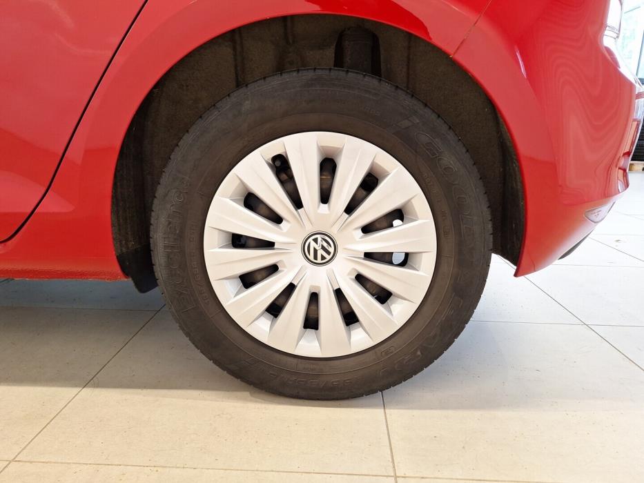 VOLKSWAGEN Golf 2014