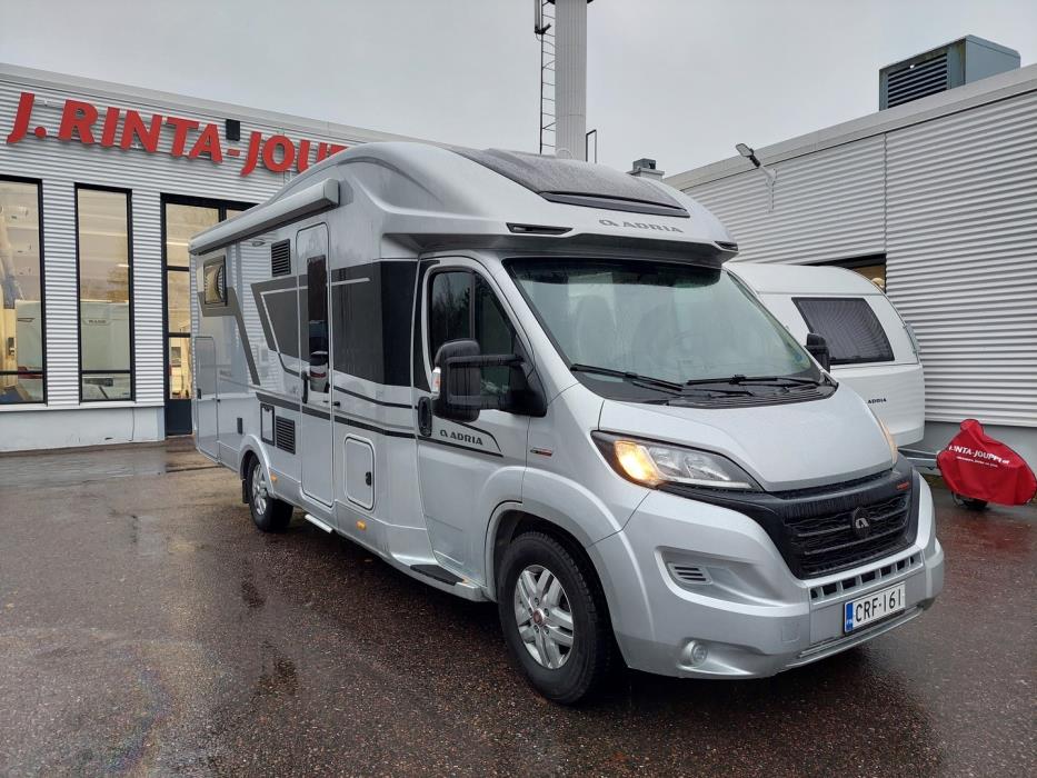 ADRIA Matrix Supreme 670 SL 2022