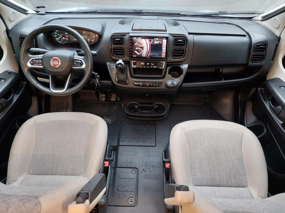 ADRIA Matrix Supreme 670 SL 2022