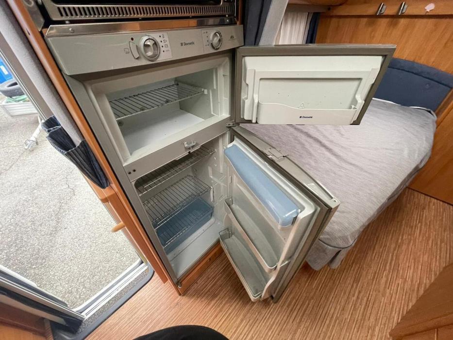 ADRIA Coral Plus 680 ST 2011