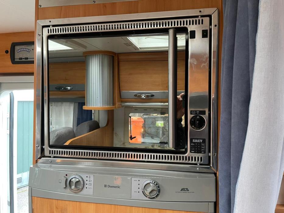 ADRIA Coral Plus 680 ST 2011