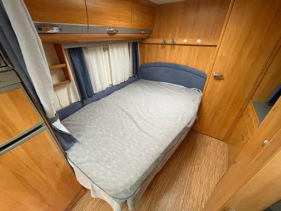 ADRIA Coral Plus 680 ST 2011