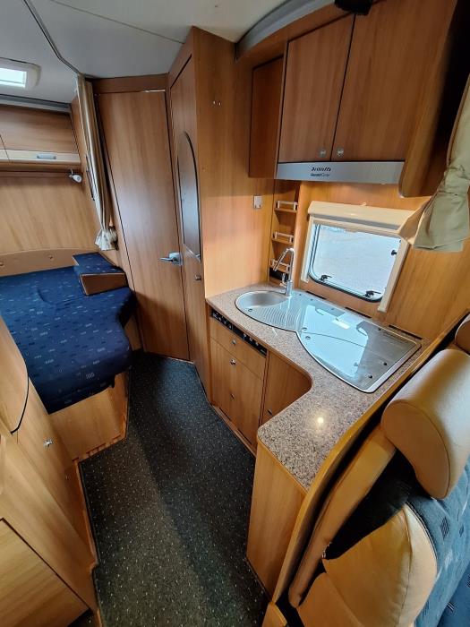 DETHLEFFS Globe 4 2011