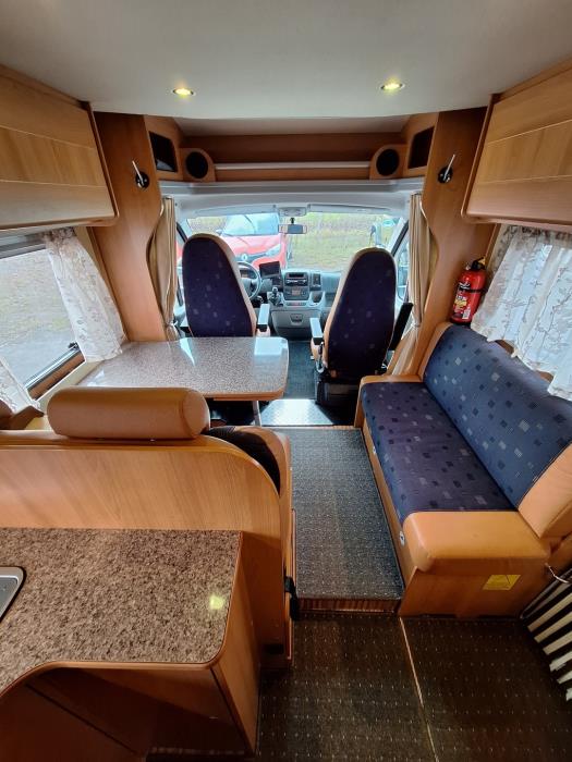 DETHLEFFS Globe 4 2011