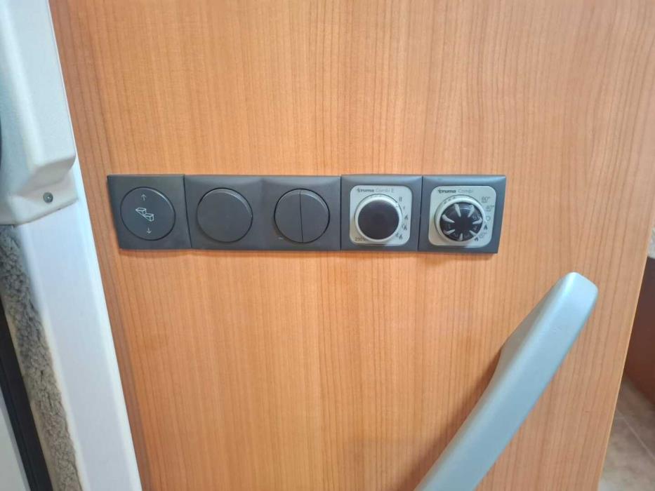 BÜRSTNER ARGOS A 650 2012