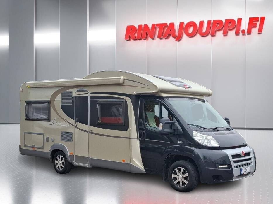 BÜRSTNER Ixeo Time T 695 Moonlight 2012