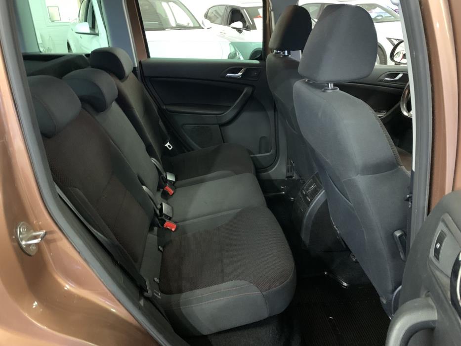 SKODA Yeti 2014