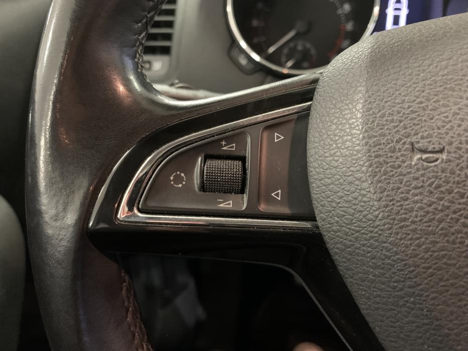 SKODA Yeti 2014