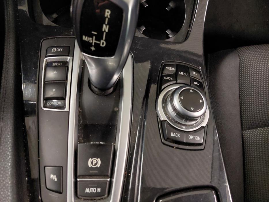 BMW 518 2013