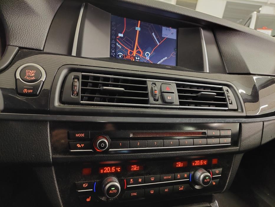 BMW 518 2013
