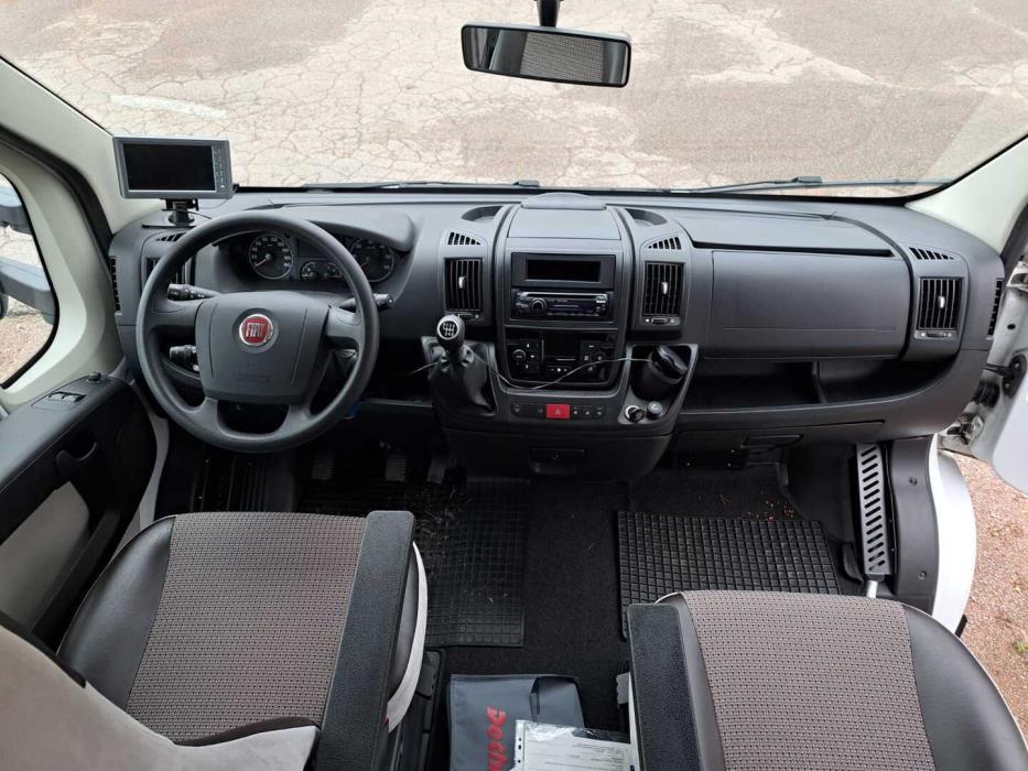 DETHLEFFS GLOBE S 2013