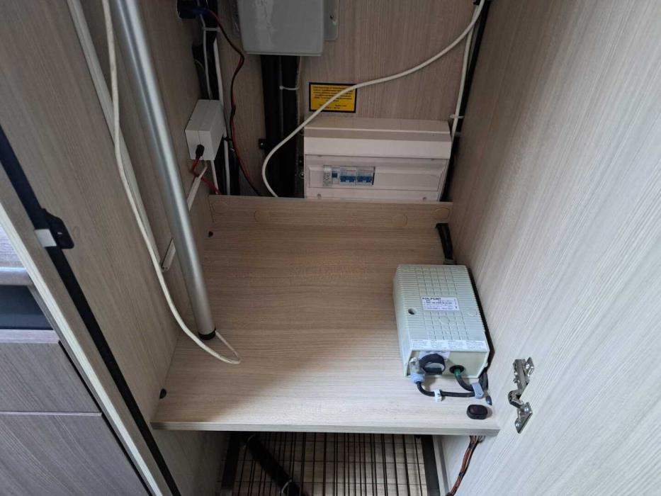 DETHLEFFS GLOBE S 2013