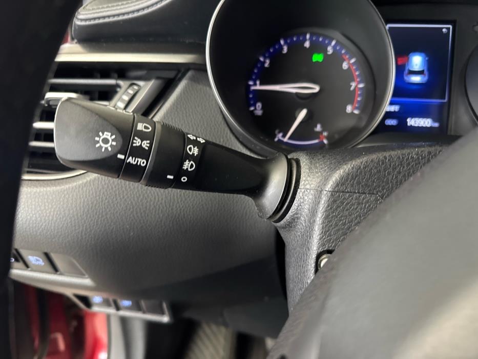 TOYOTA C-HR 2017
