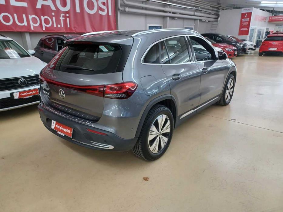 MERCEDES-BENZ EQA 2021