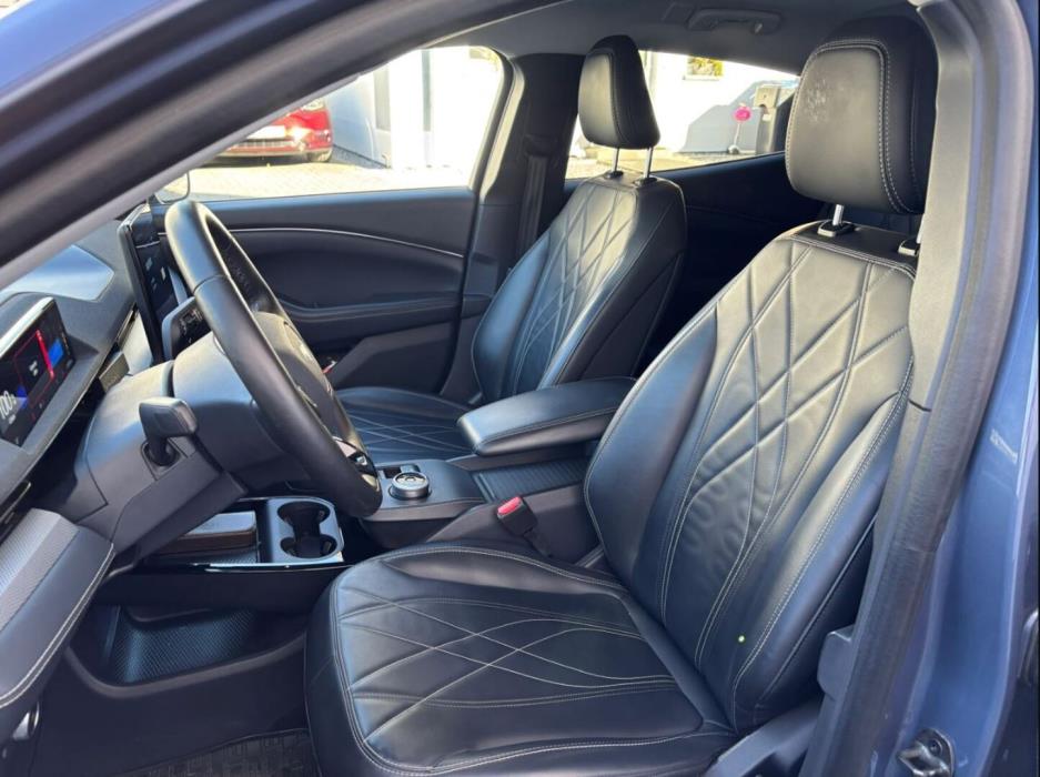 FORD Mustang Mach-E 2022