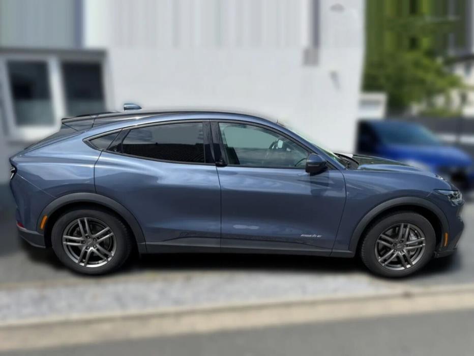 FORD Mustang Mach-E 2022