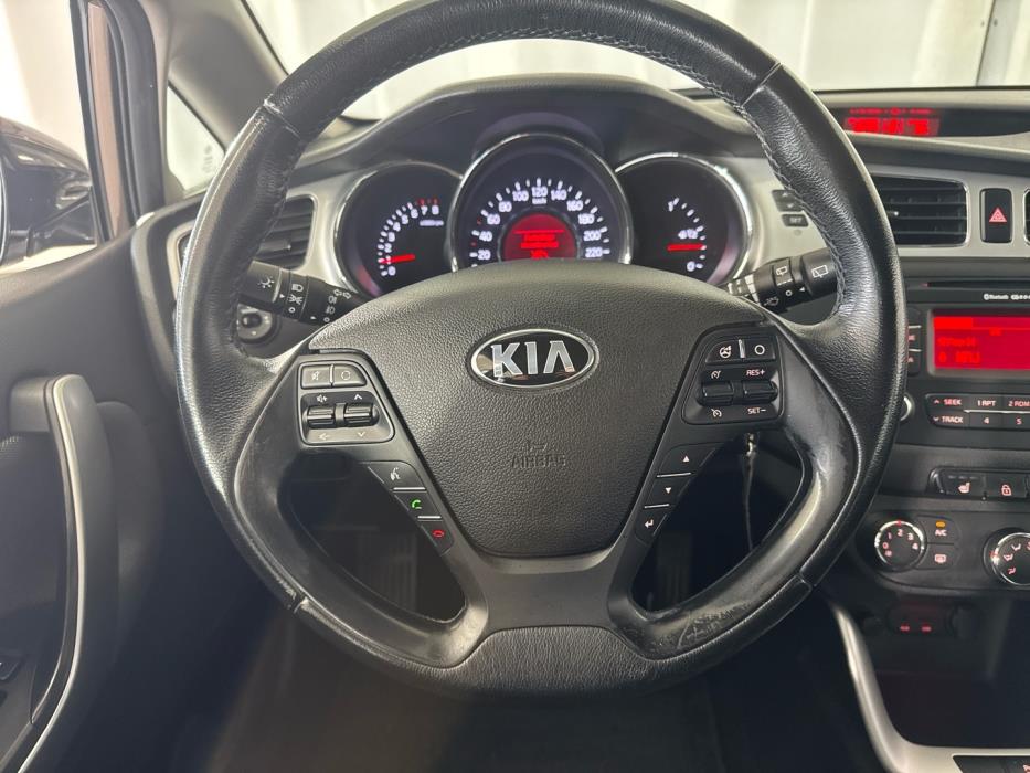 KIA cee'd 2013