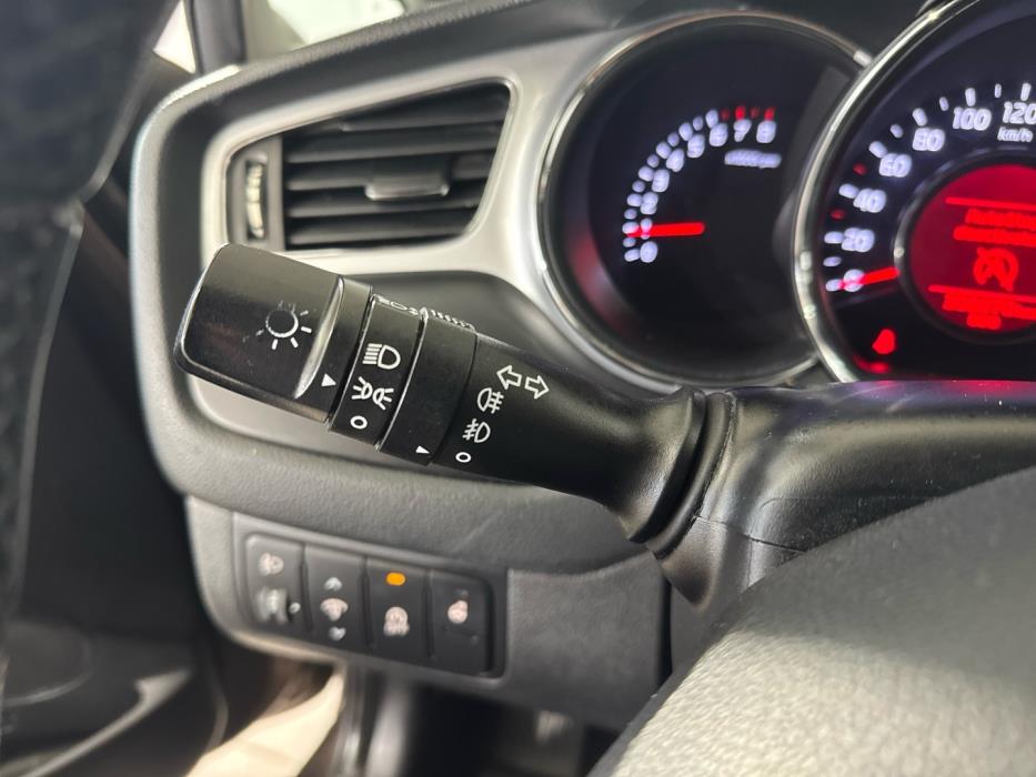 KIA cee'd 2013