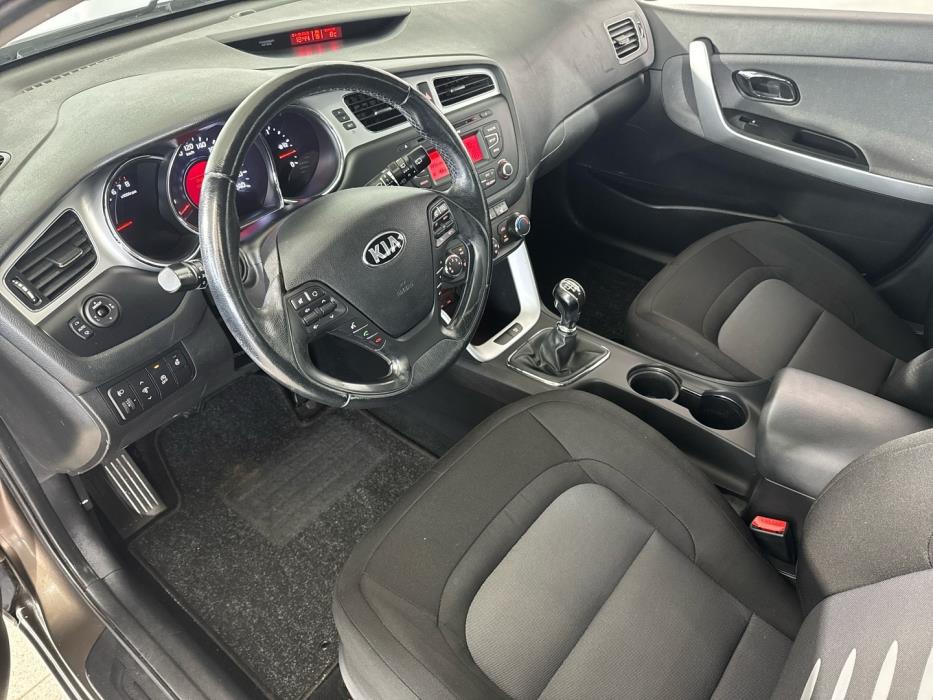 KIA cee'd 2013
