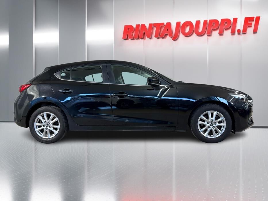 MAZDA 3 2018