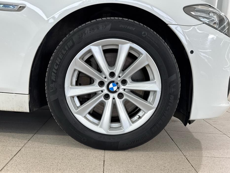BMW 525 2016